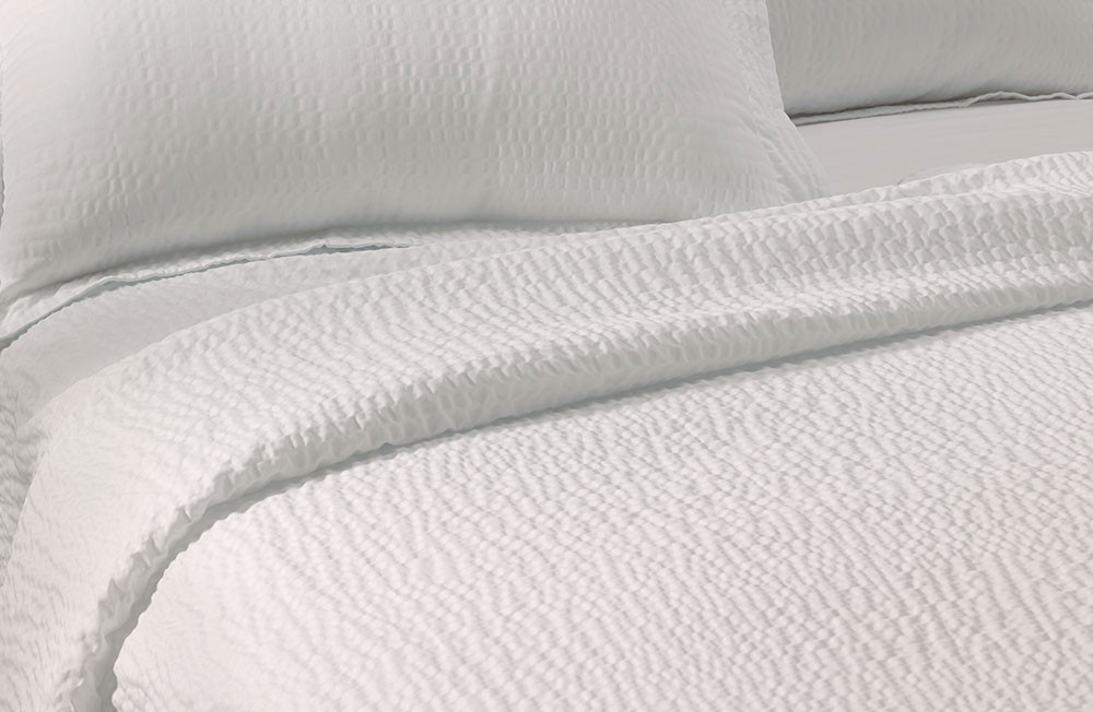Courtyard Hotel Bed Linens Buy the Textured Coverlet and Shams, White
